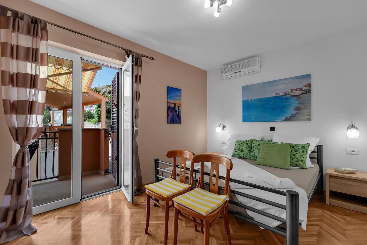 Apartments And Rooms With Parking Space Duce, Omis - 10303 Екстер'єр фото