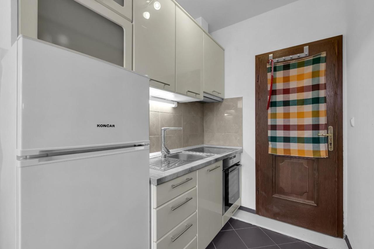 Apartments And Rooms With Parking Space Duce, Omis - 10303 Екстер'єр фото