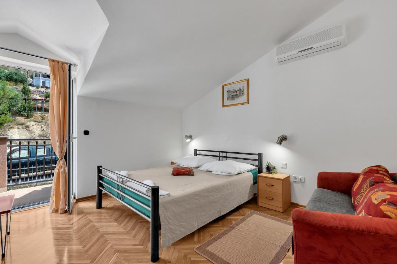 Apartments And Rooms With Parking Space Duce, Omis - 10303 Екстер'єр фото